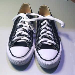 Chuck Taylor Converse All Stars, low top